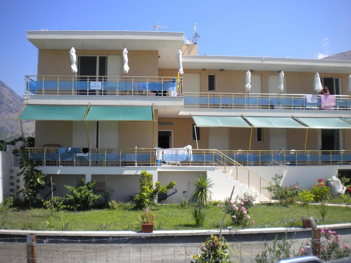 Vila Hadhri Борш Екстериор снимка