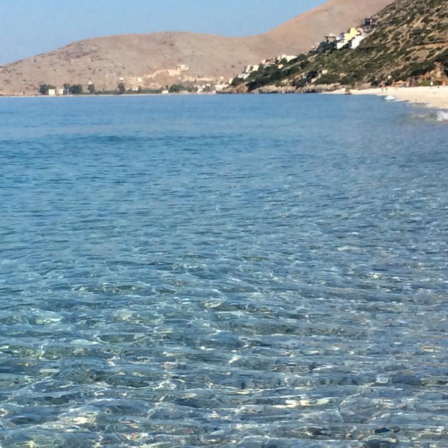 Vila Hadhri Борш Екстериор снимка