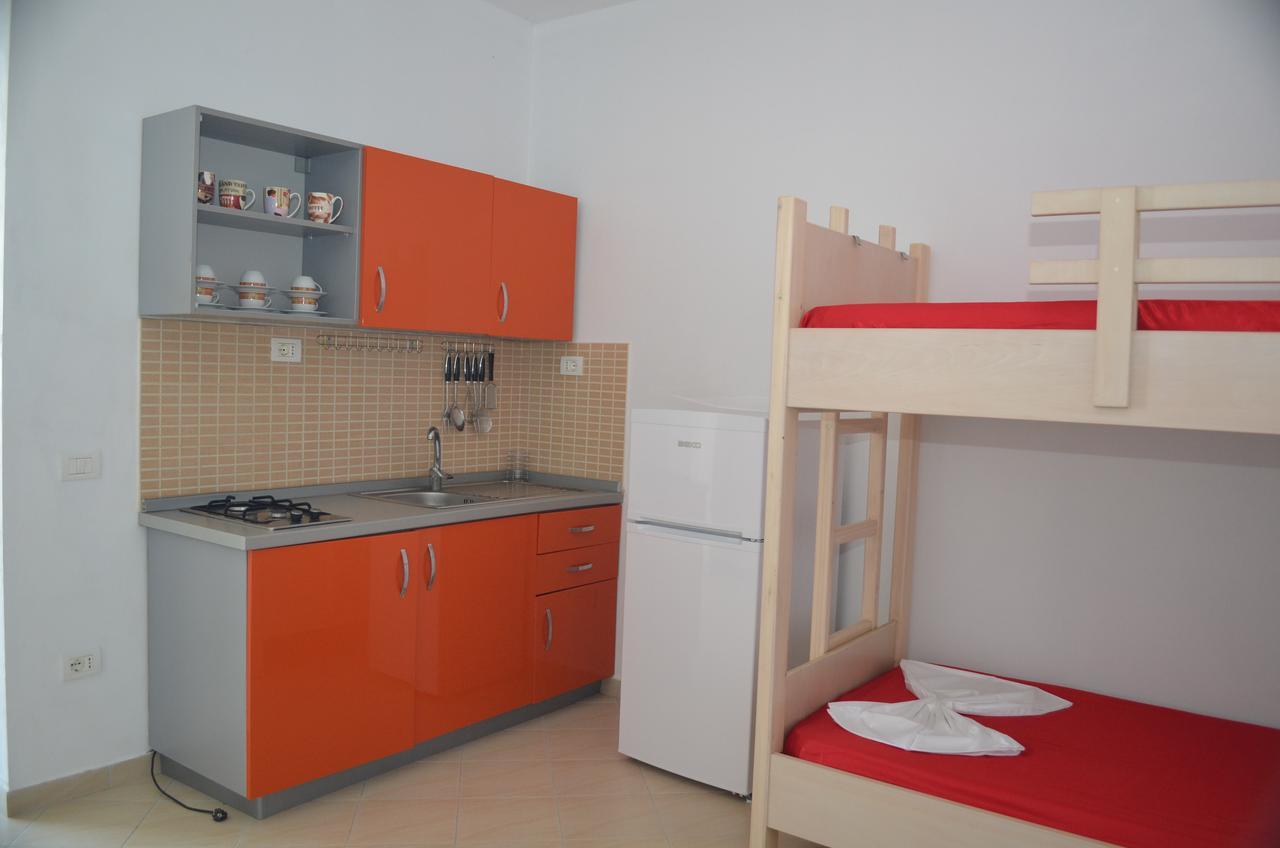Vila Hadhri Борш Екстериор снимка