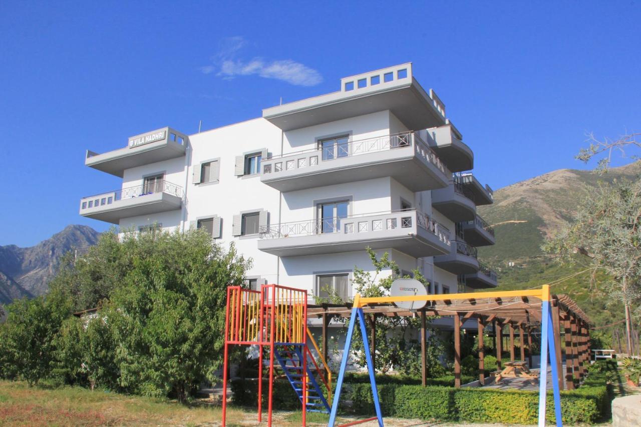 Vila Hadhri Борш Екстериор снимка